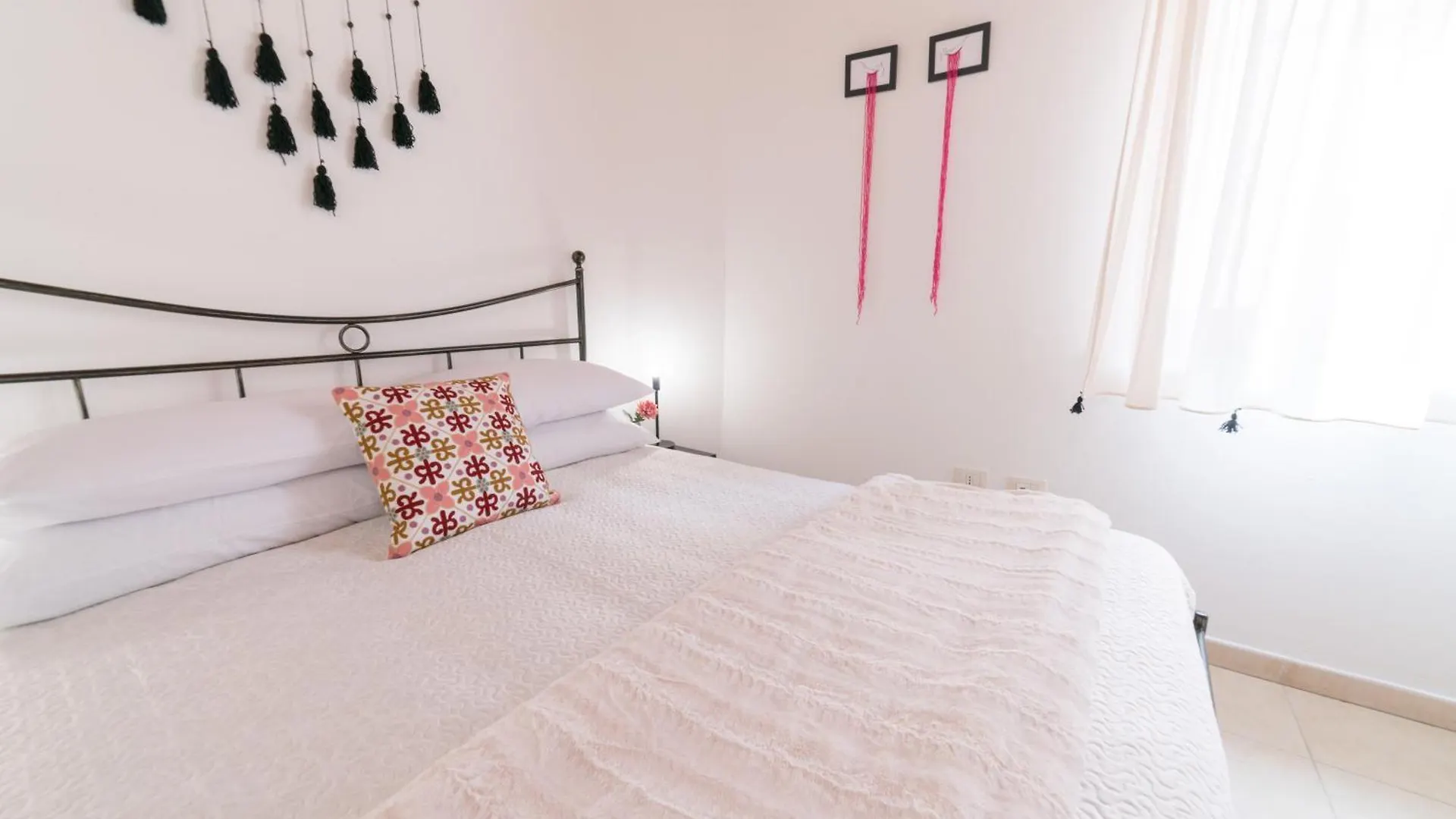 קליארי Yenne Apartment איטליה